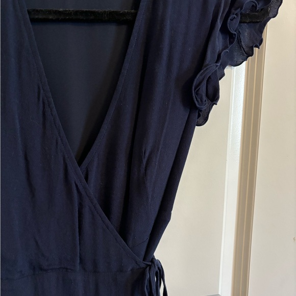 Aritzia Sunday best Maud wrap dress navy XS - Picture 4 of 5